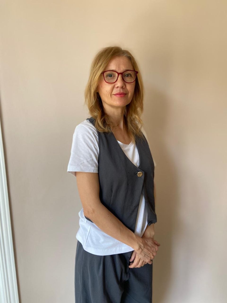 Paz, profesional del equipo de Amare Salon en Valdemoro