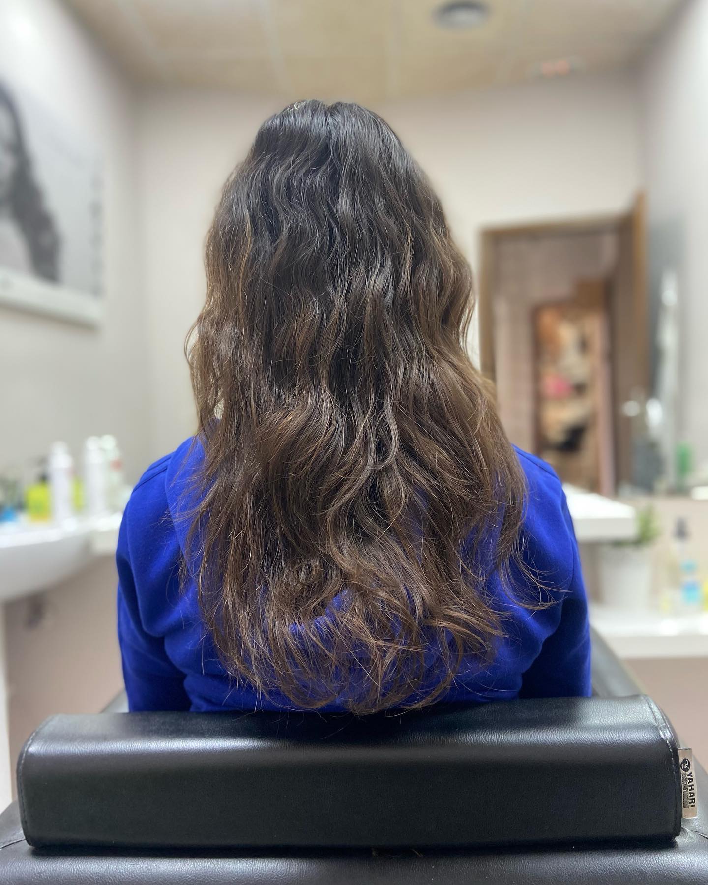 Antes del peinado con ondas en Amare Salon