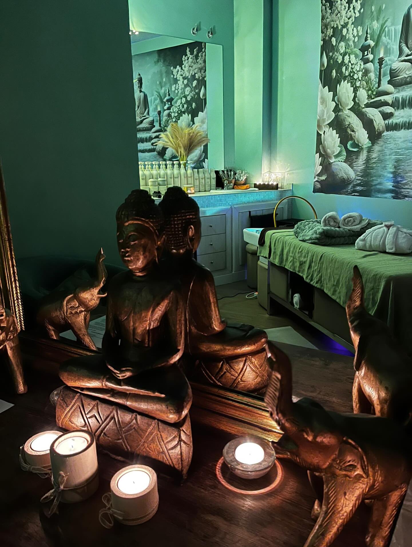 Sala de spa capilar de Amare Salon en Valdemoro con ambiente relajante